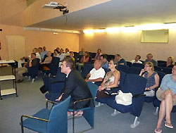 Im Auditorium mit nur 20 Teilnehmern waren intensive Falldiskussionen möglich