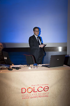 (Prof. Thomas Mückley schärfte den Blick der Teilnehmer für Anzeichen einer Lisfranc-Verletzung.)