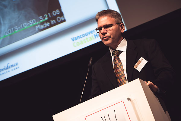 Dr. Murray Penner (Vancouver) sprach über die Weiterentwicklungen der Sprunggelenksfusion.